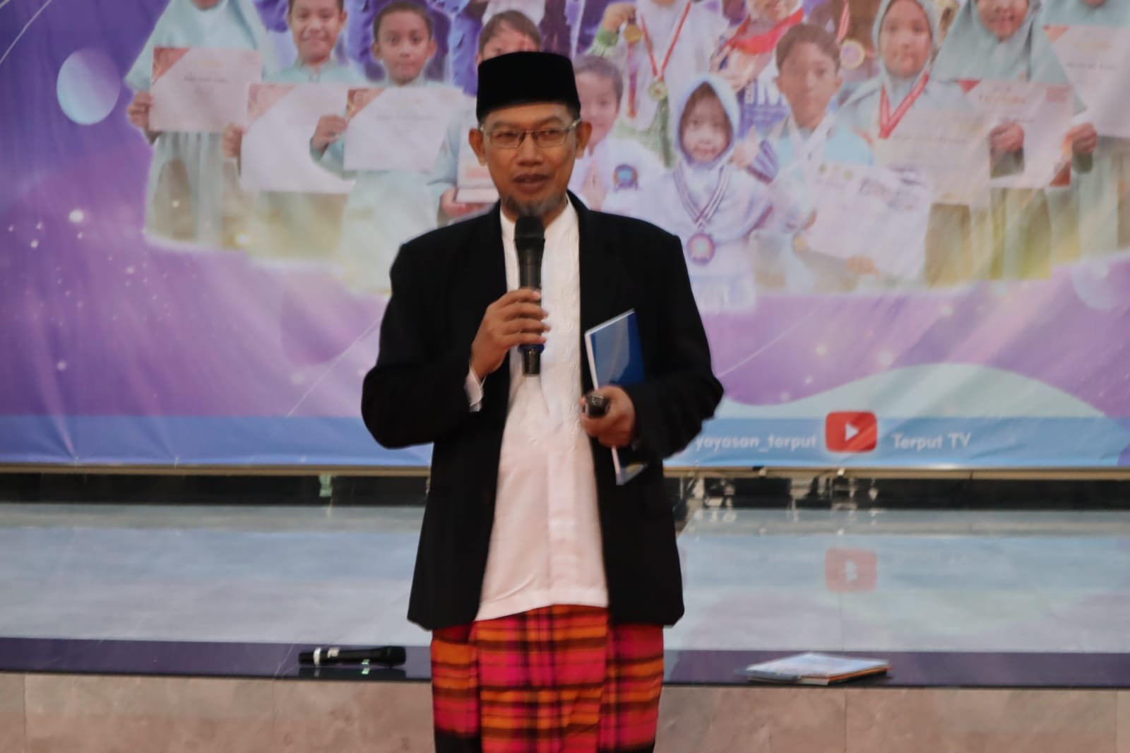 Dr. Supangat, MA
